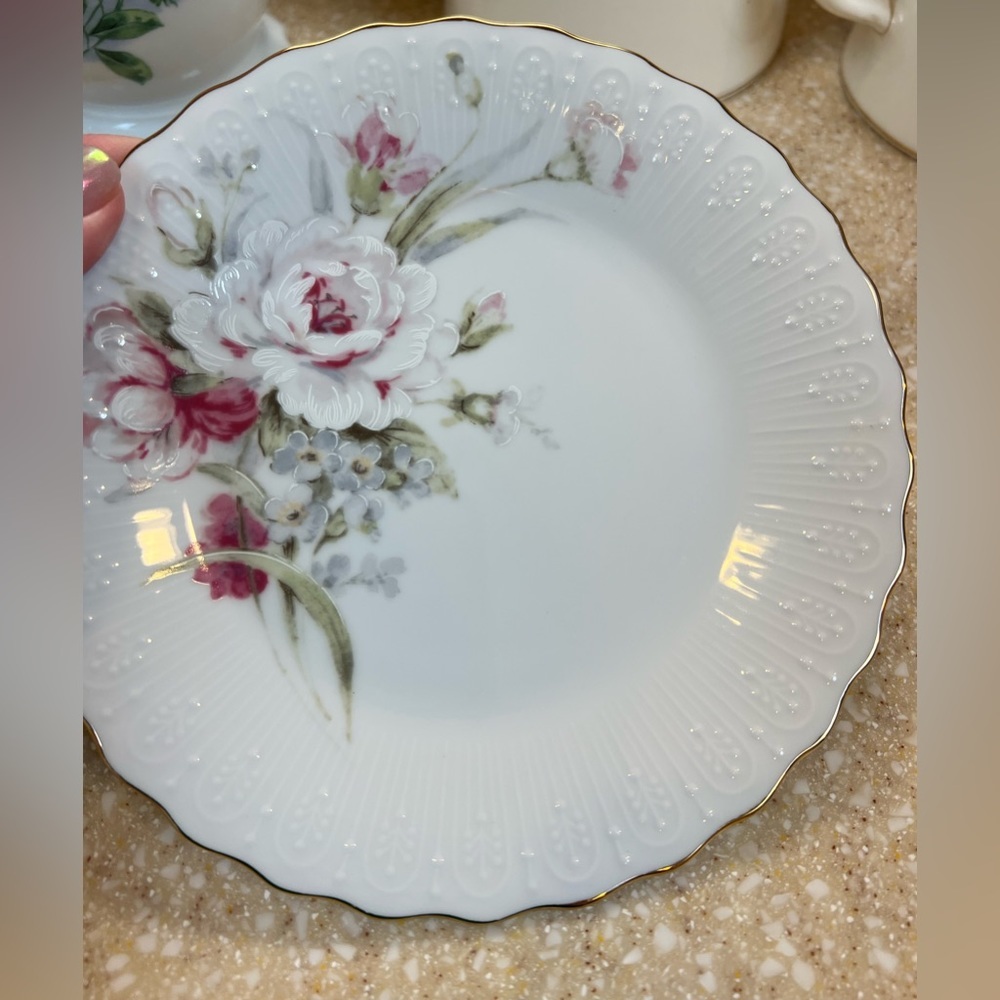 Andrea by Sadek 7 inch Plate